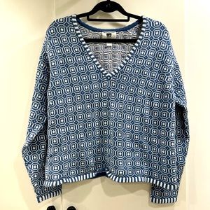 MFA Boston, cotton pullover, large